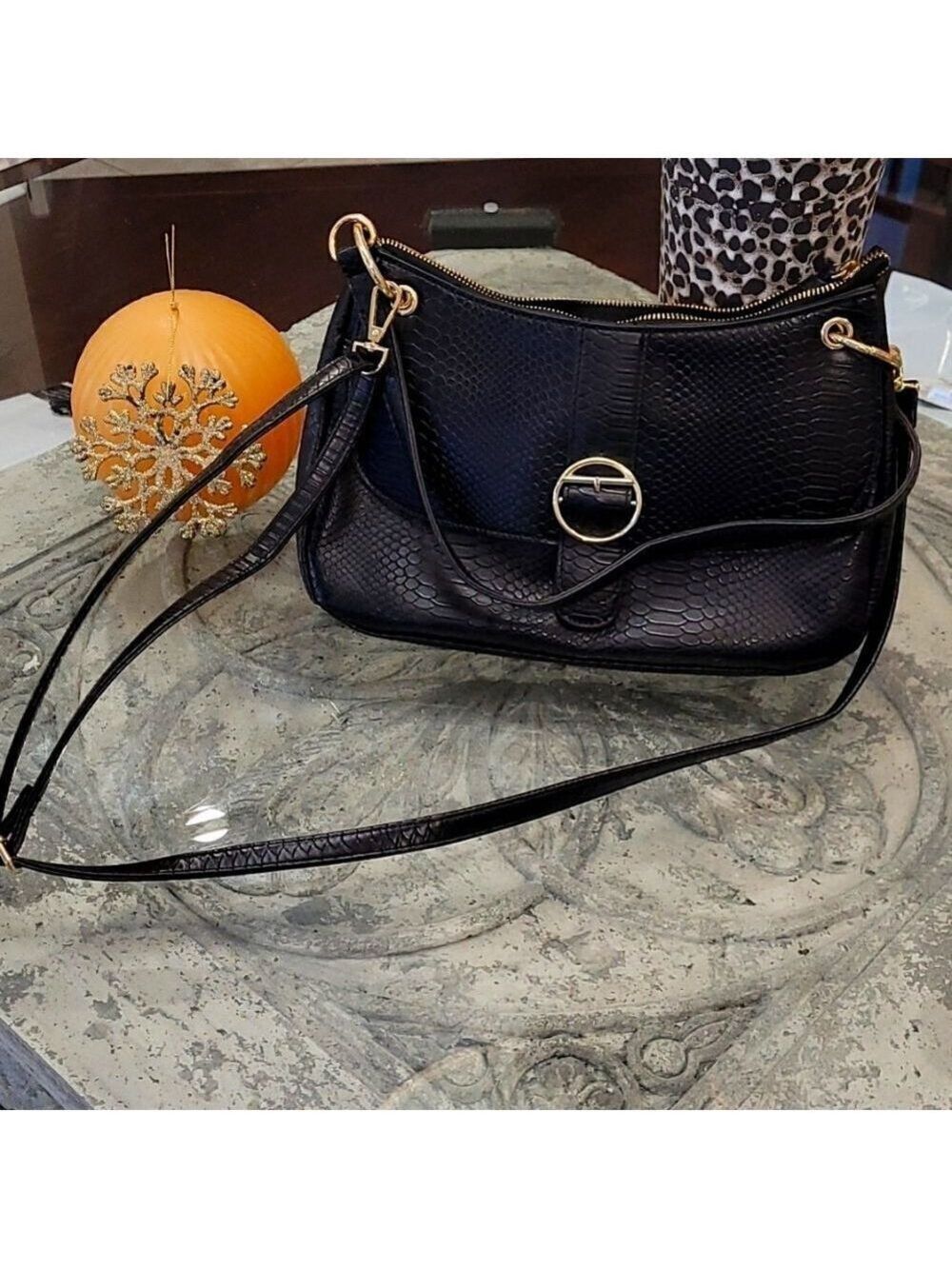 ENZO Angiolini New Cross Body Bag